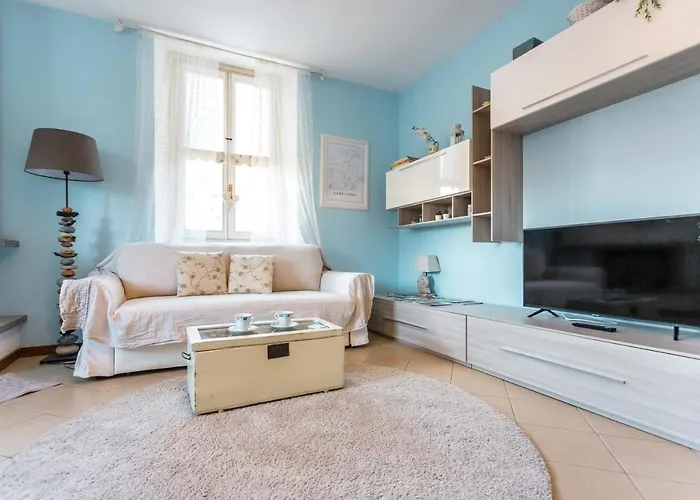 Porto Azzurro Apartman Varenna